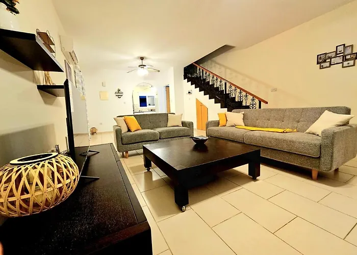 Spacious With Private Pool Villa