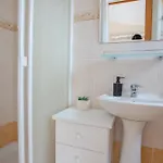 Spacious With Private Pool